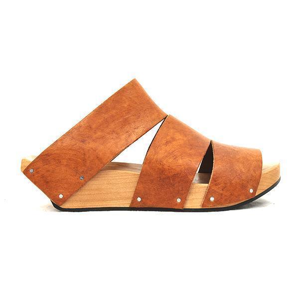 IM电竞平台:中国16艘军舰教英国做人,严防欧盟背后捅刀(图4) IM电竞平台