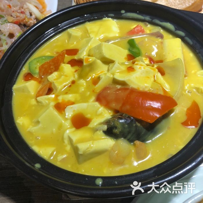 IM电竞官网:中印陆军联训 印度官兵用筷子吃中餐:感觉很好(图2) IM电竞官网